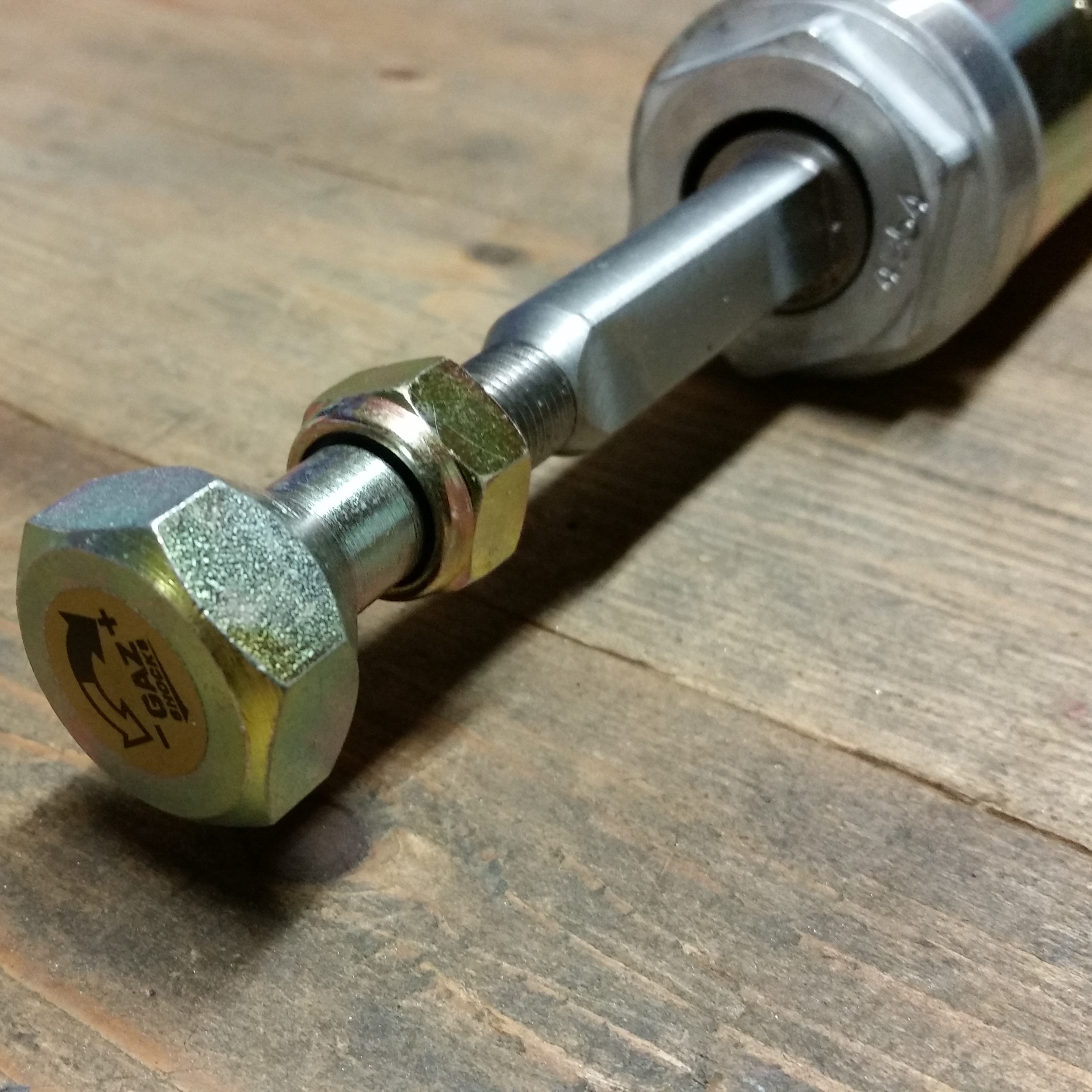 Opel Kadett Mk1 Gaz vooras Insert (alle modellen)