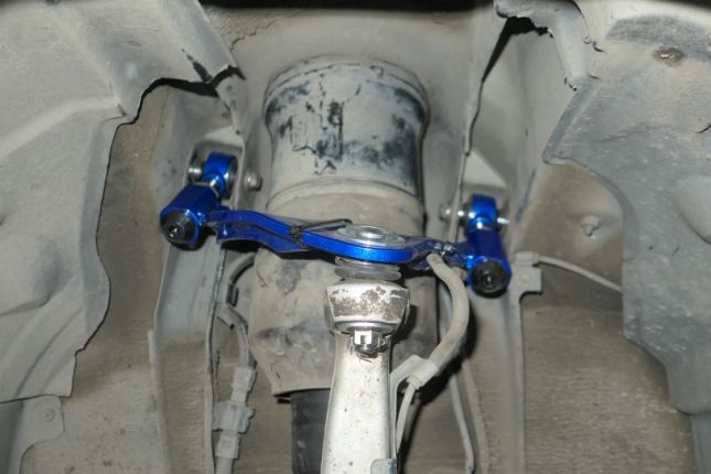 ADJ. CONTROL ARM LEXUS LS430 1-jun UCF30 HR7547